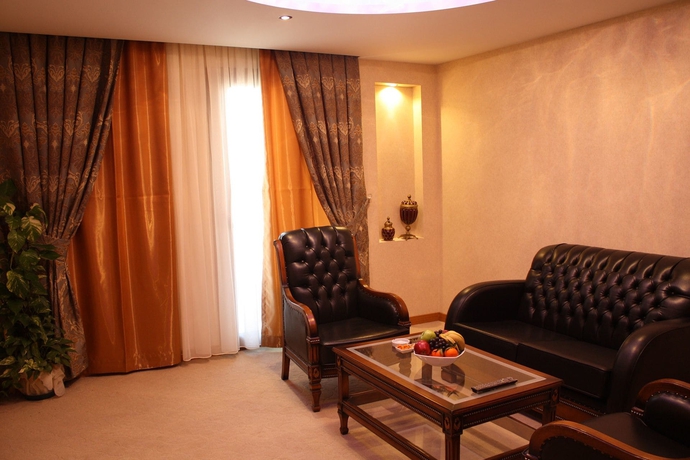 Imagen de los interiores del Hotel Adana Yukselhan. Foto 12