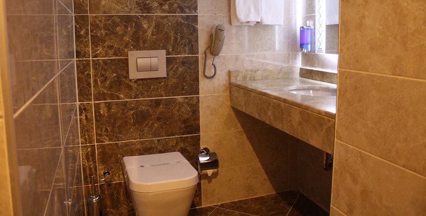 Imagen de la habitación del Hotel Adana Yukselhan. Foto 6
