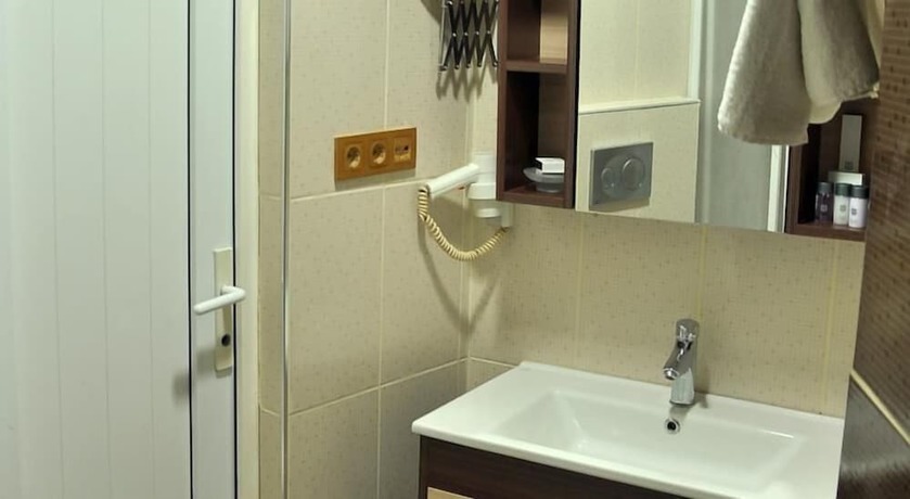 Imagen de la habitación del Hotel Adapalas. Foto 10