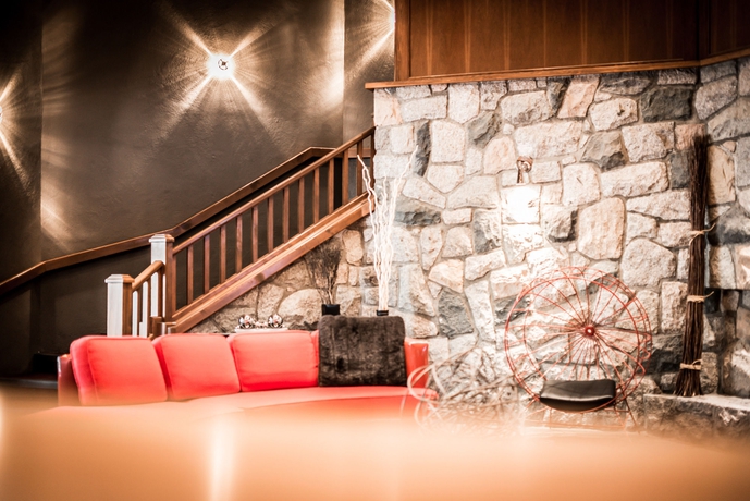 Imagen de los interiores del Hotel Adara. Foto 16