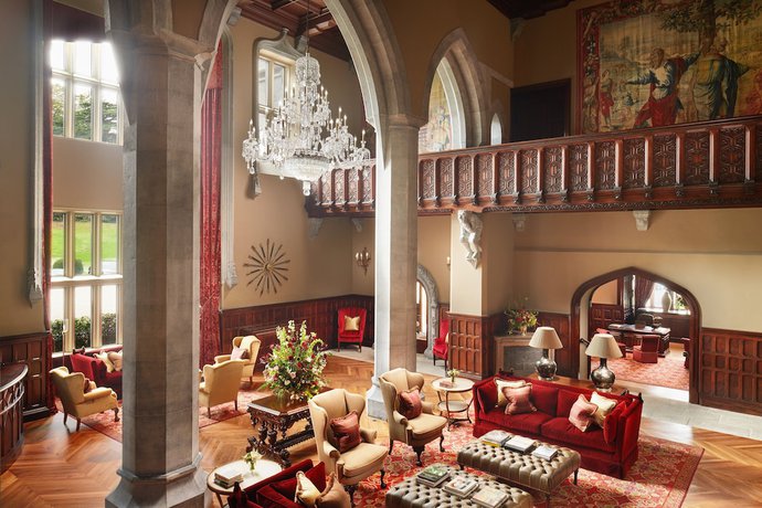Imagen de los interiores del Hotel Adare Manor. Foto 18