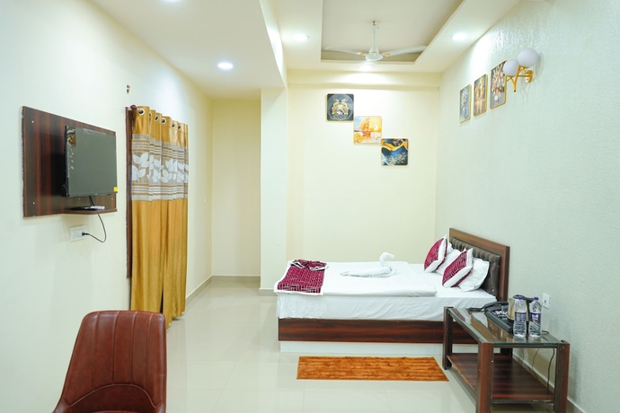 Imagen de la habitación del Hotel Adarsh, Patna. Foto 3