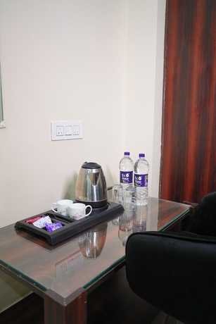 Imagen de la habitación del Hotel Adarsh, Patna. Foto 5