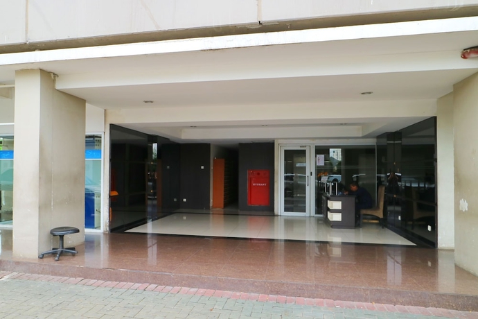 Imagen de los interiores del Hotel Adaru Property at Sunter Park View. Foto 19