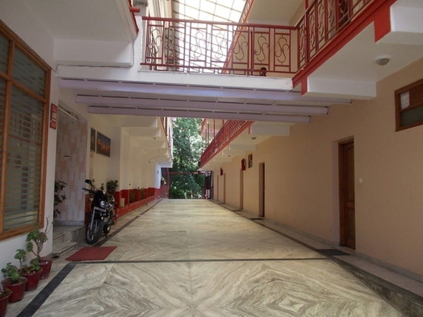 Imagen de los interiores del Hotel Adb Rooms Mussoorie Residency. Foto 11