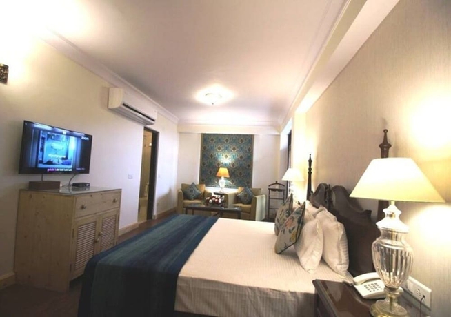 Imagen de la habitación del Hotel Adb Rooms The Oak Tree House. Foto 8