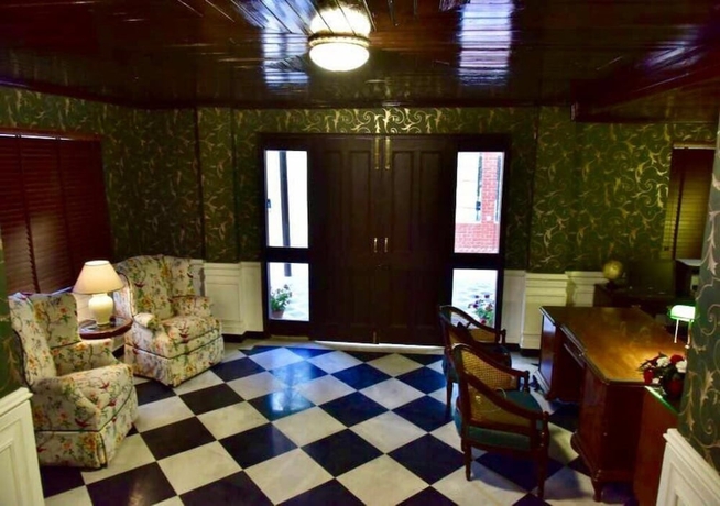 Imagen de los interiores del Hotel Adb Rooms The Oak Tree House. Foto 15
