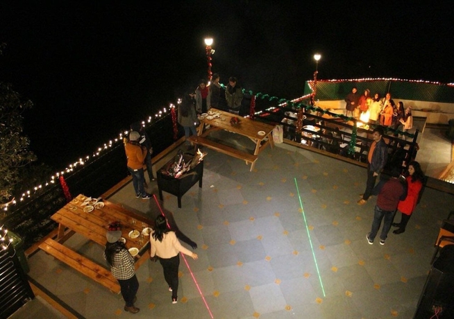 Imagen general del Hotel Adb Rooms The Oak Tree House. Foto 3