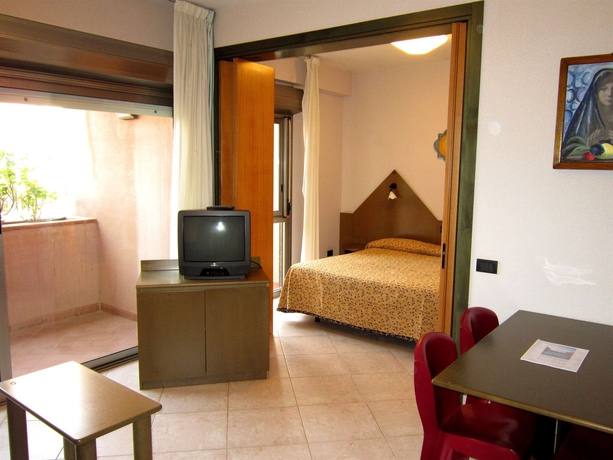 Imagen de la habitación del Hotel Addaura Village E Congressi. Foto 2