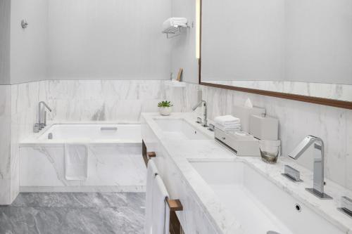 Imagen general del Hotel Address Creek Harbour. Foto 5