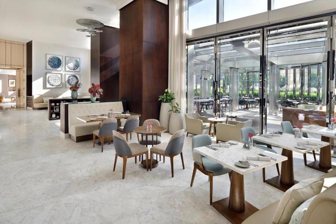 Imagen de los interiores del Hotel Address Sky View. Foto 9