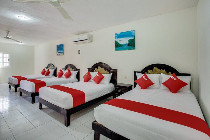 Imagen de la habitación del Hotel Addy. Foto 3