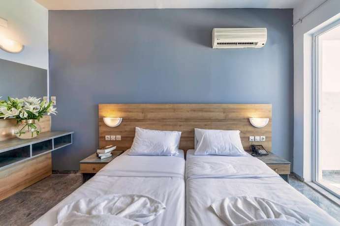 Imagen de la habitación del Hotel Adel Paradise. Foto 4