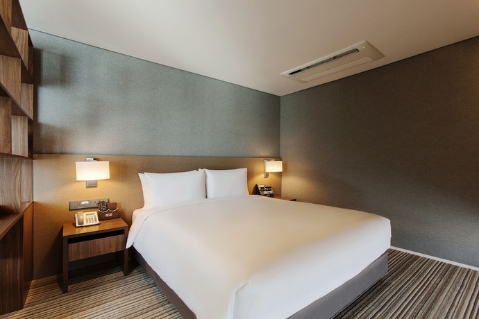 Imagen de la habitación del Hotel Adela, Busan. Foto 7