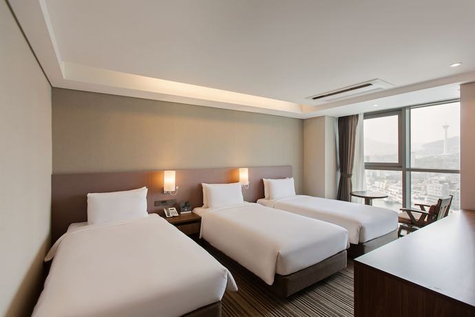 Imagen de la habitación del Hotel Adela, Busan. Foto 17