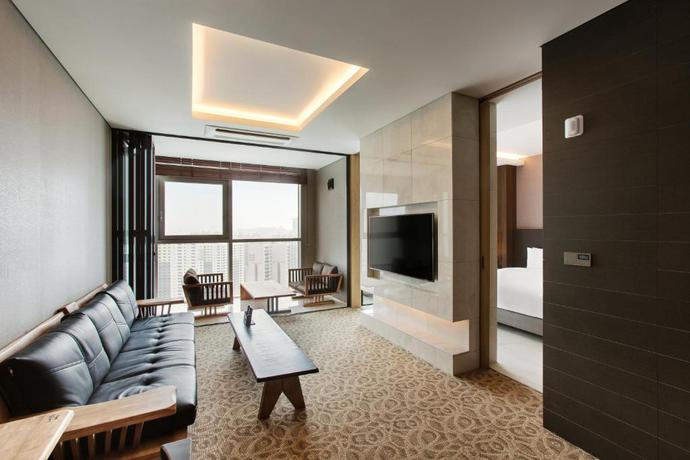 Imagen general del Hotel Adela, Busan. Foto 6