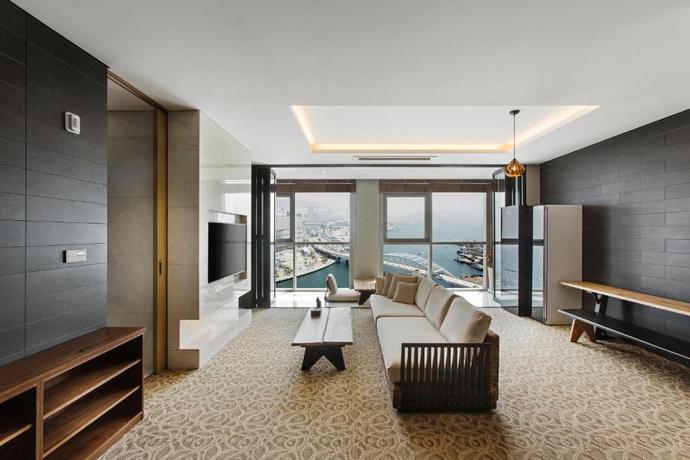 Imagen general del Hotel Adela, Busan. Foto 18