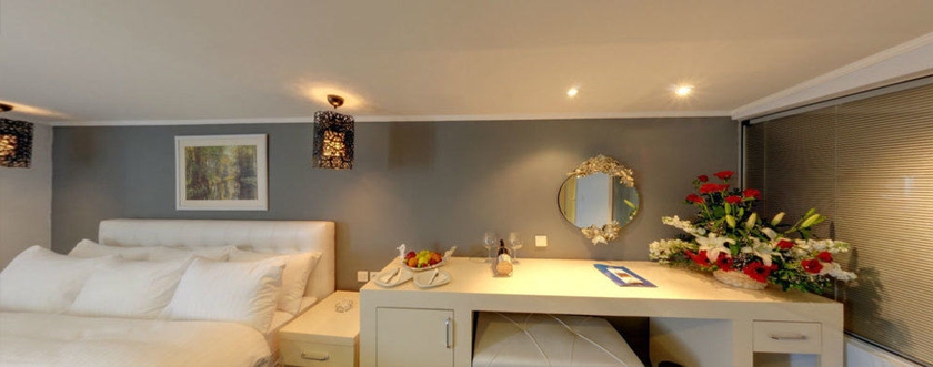 Imagen de la habitación del Hotel Adela Hotel. Foto 7