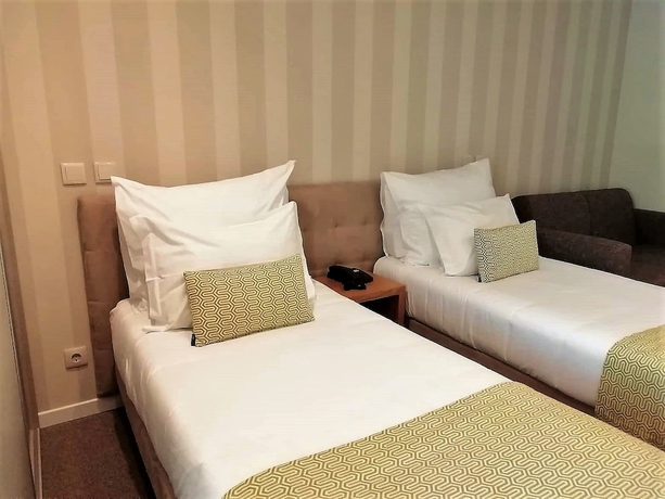 Imagen de la habitación del Hotel Adelaide, Geres. Foto 2