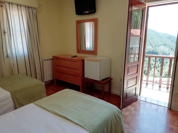 Imagen de la habitación del Hotel Adelaide, Geres. Foto 16