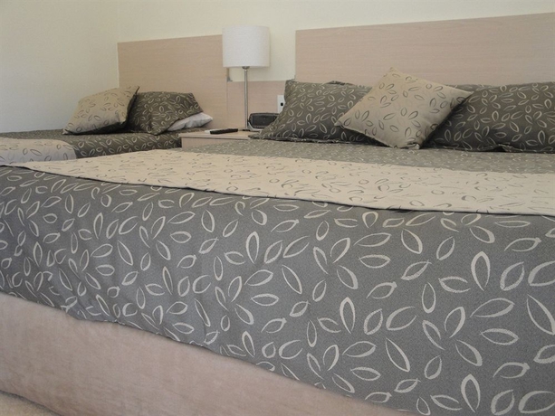 Imagen de los interiores del Hotel Adelaide Granada Motor Inn. Foto 10