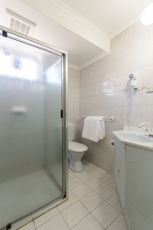 Imagen de la habitación del Hotel Adelaide Royal Coach. Foto 6