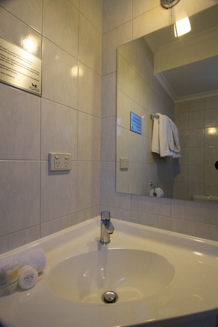 Imagen de la habitación del Hotel Adelaide Royal Coach. Foto 8