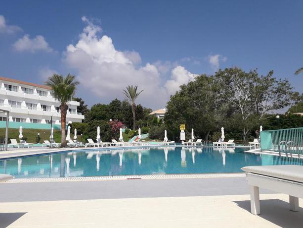 Imagen general del Hotel Adelais Bay. Foto 16