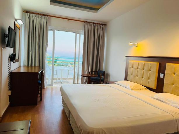 Imagen general del Hotel Adelais Bay. Foto 18