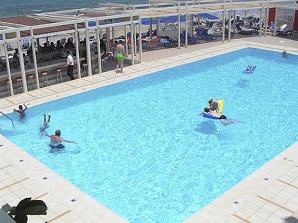 Imagen general del Hotel Adele Beach. Foto 6