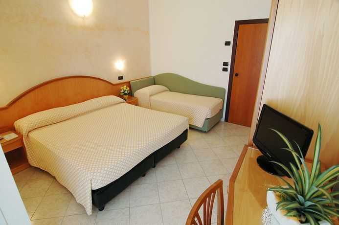 Imagen de la habitación del Hotel Adele, Costa de Rimini. Foto 3