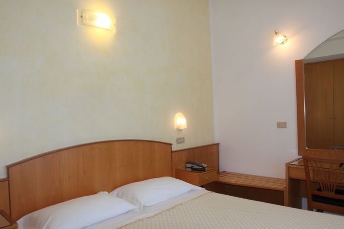 Imagen de la habitación del Hotel Adele, Costa de Rimini. Foto 9
