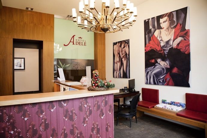 Imagen de los interiores del Hotel Adele. Foto 18