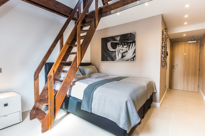 Imagen de la habitación del Hotel Adelhoff. Foto 10