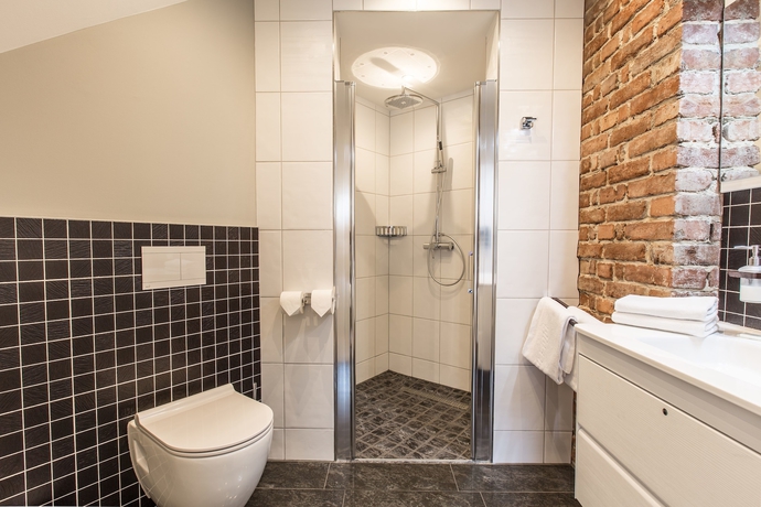 Imagen de la habitación del Hotel Adelhoff. Foto 16