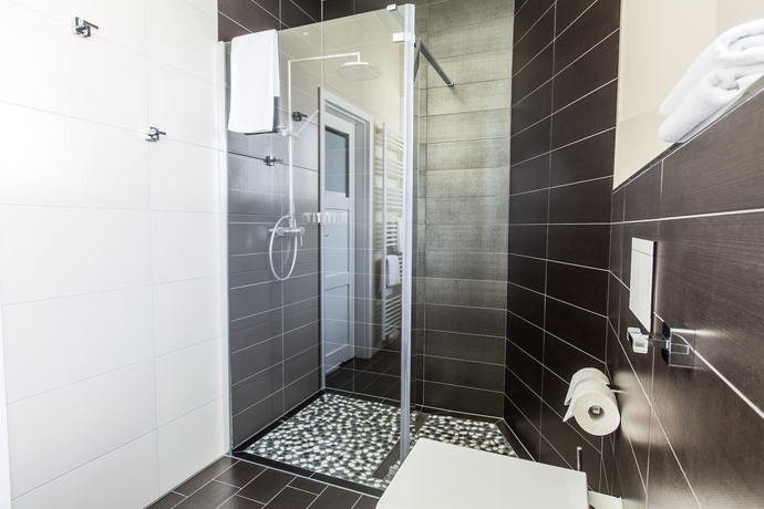 Imagen de la habitación del Hotel Adelhoff. Foto 17
