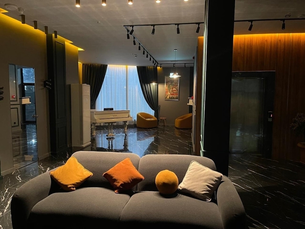 Imagen de los interiores del Hotel Adeli. Foto 10