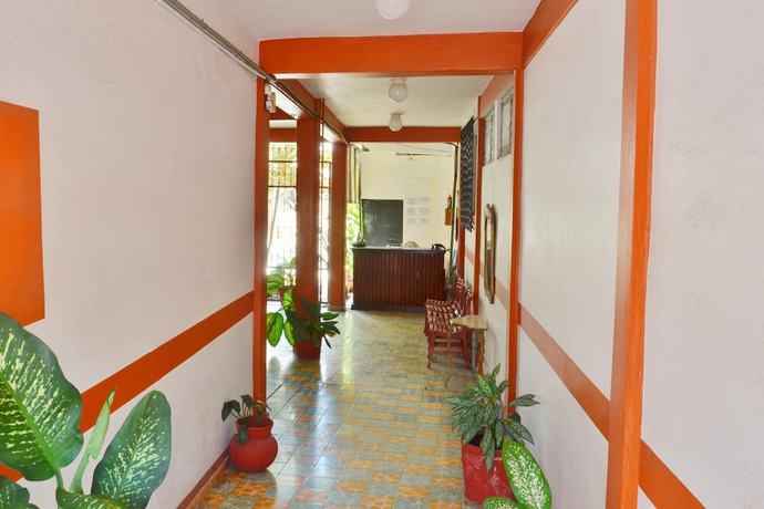 Imagen de los interiores del Hotel Adelita. Foto 20