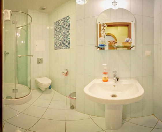 Imagen de la habitación del Hotel Adeliya. Foto 11
