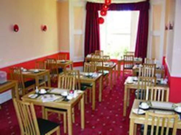 Imagen del bar/restaurante del Hotel Adelphi, Douglas. Foto 2