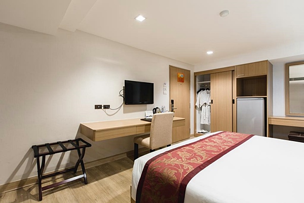 Imagen general del Hotel Adelphi Pattaya. Foto 7