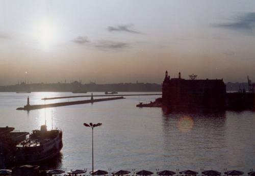 Imagen general del Hotel Aden Hotel. Foto 7