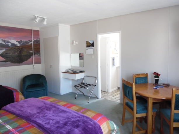 Imagen de la habitación del Hotel Aden Motel. Foto 12