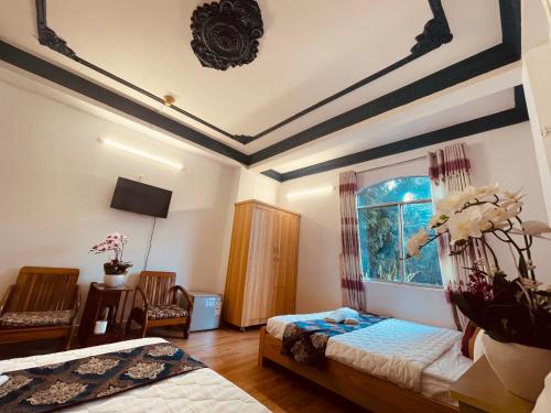 Imagen de la habitación del Hotel Adenia. Foto 15