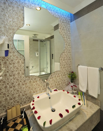 Imagen de la habitación del Hotel Adenya and Resort. Foto 3