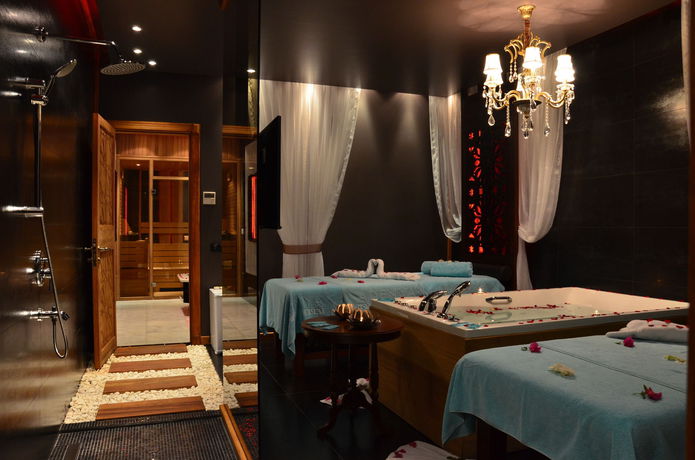 Imagen de los interiores del Hotel Adenya and Resort. Foto 12