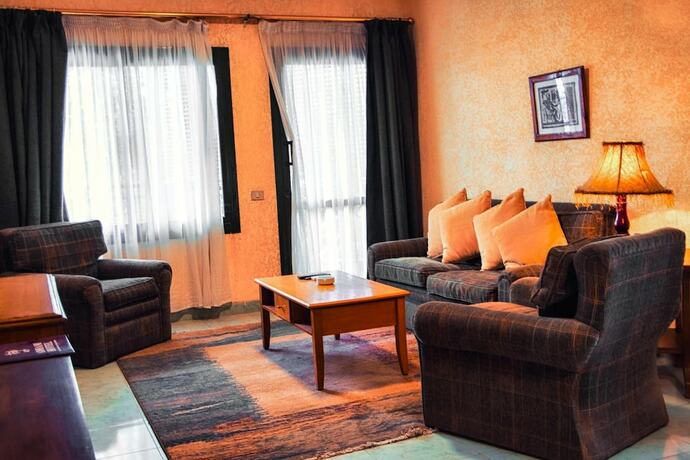 Imagen general del Hotel Adham Compound. Foto 11