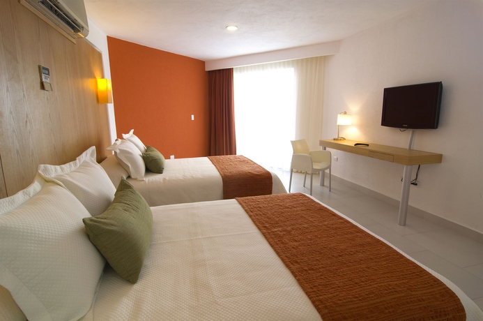 Imagen de la habitación del Hotel Adhara Express. Foto 3