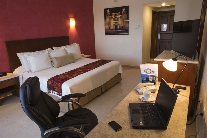 Imagen de la habitación del Hotel Adhara Hacienda Cancun. Foto 4