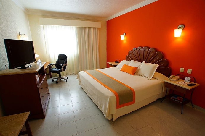 Imagen de la habitación del Hotel Adhara Hacienda Cancun. Foto 11
